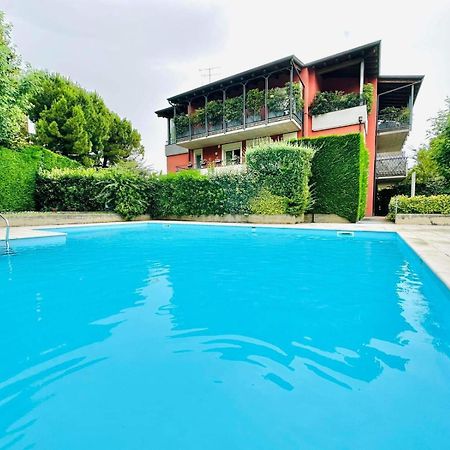 Home Sweet Home Desenzano del Garda Bagian luar foto